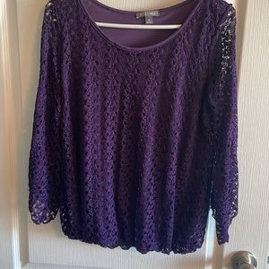 Women’s size medium blouse with half sleeve. dark purple. Great condition